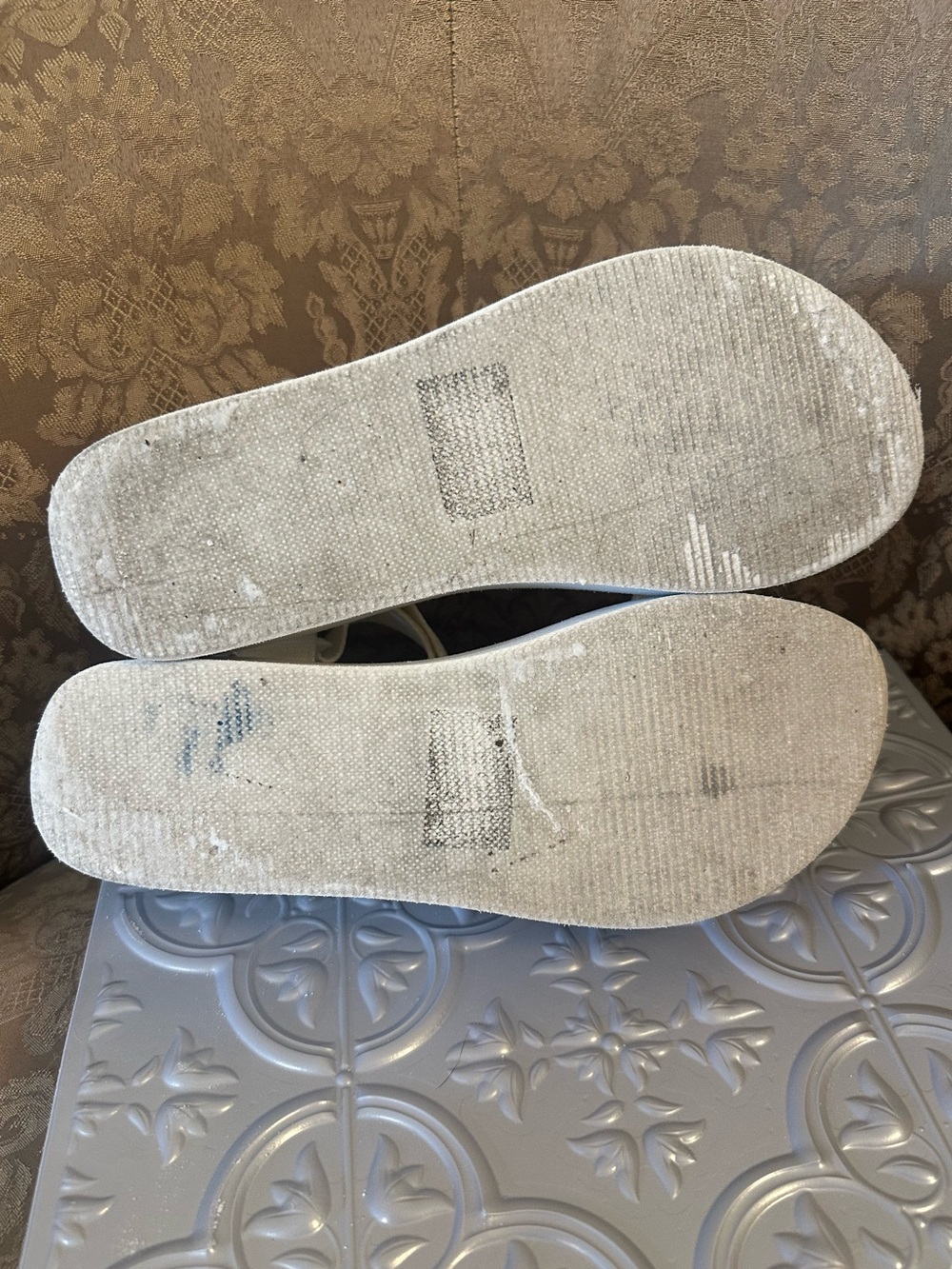 Wild Diva Lounge Helena White Platform Wedge Sandals Size 8 - Picture 6 of 8